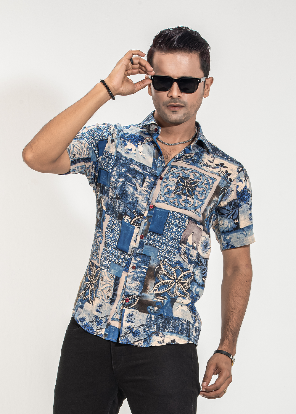 Stylish Blue Art Print Casual Shirt